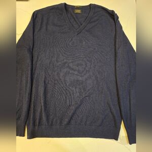 J. Crew Men's Navy Blue V-Neck Sweater Medium Merino Wool